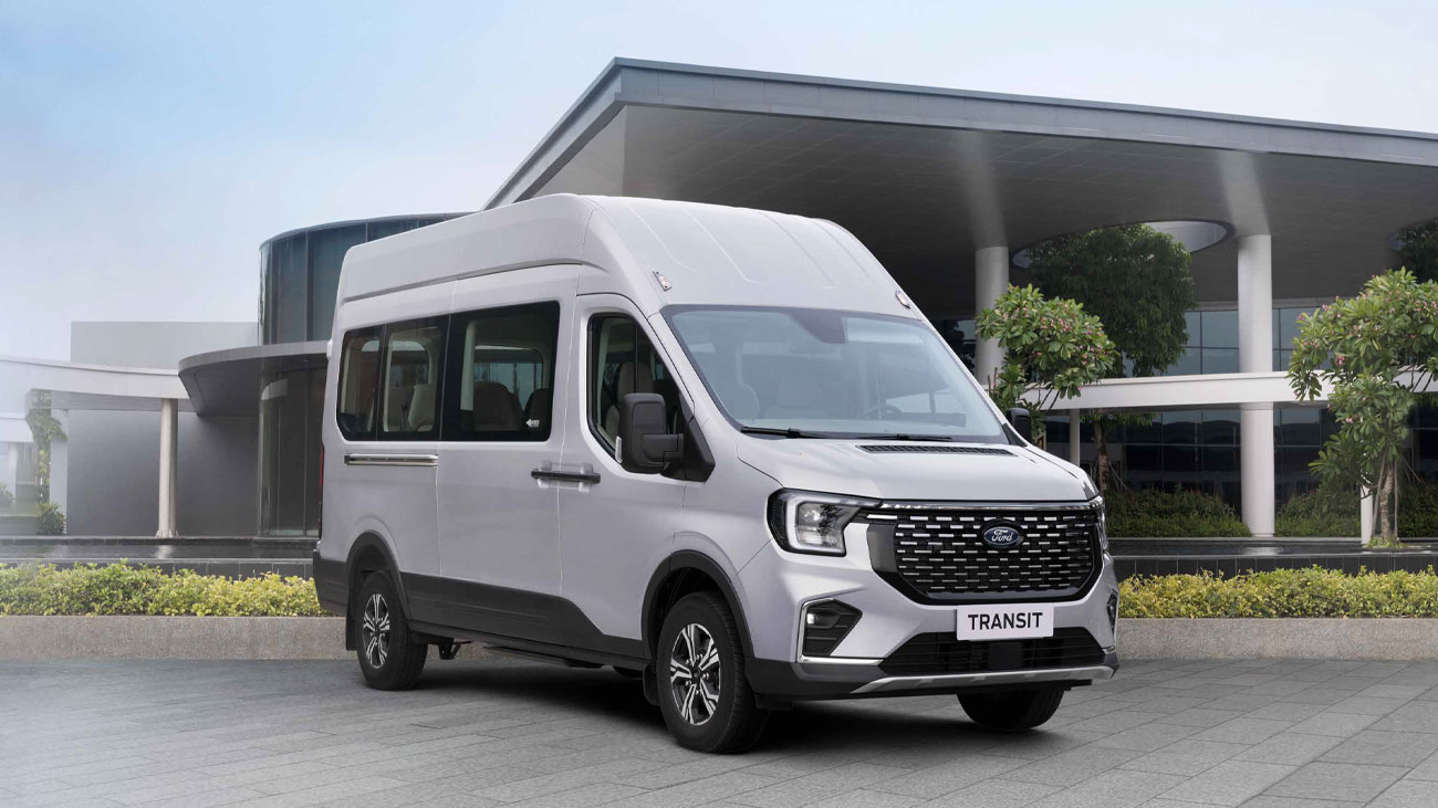 Ngoại Thất Ford Transit Mới